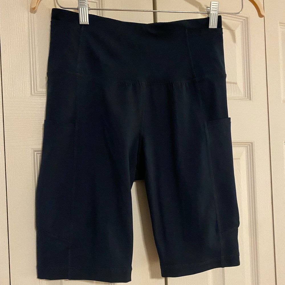 Navy bike shorts (knee length)